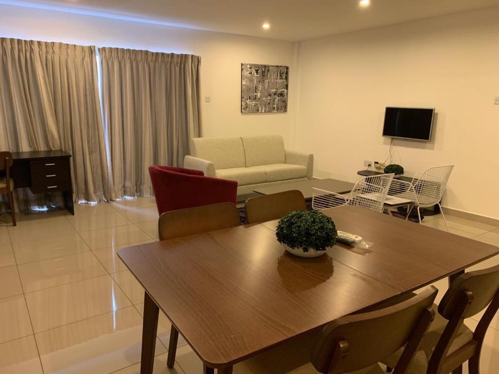 The Gallery Luxury Apartments Accra Exterior foto